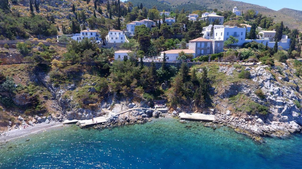 Douskos Beach House Lägenhet Hydra  Exteriör bild